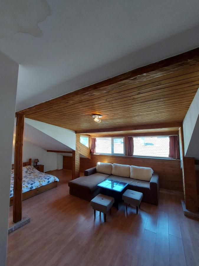 Vasi Apartments Dobrinishte Exteriör bild